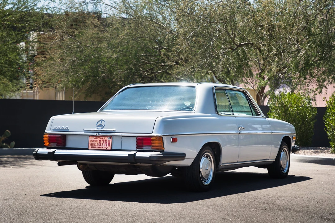 1976 Mercedes-Benz W114 & W115 - Image 3 of 31