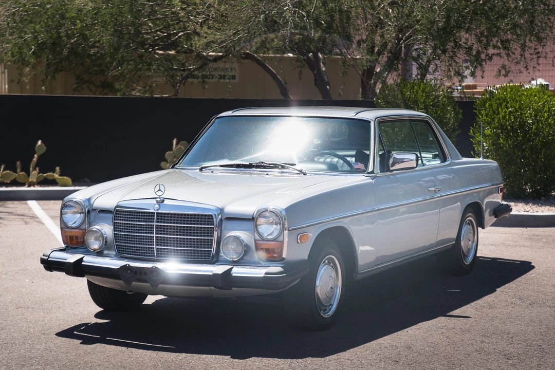 1976 Mercedes-Benz W114 & W115 - Image 7 of 31