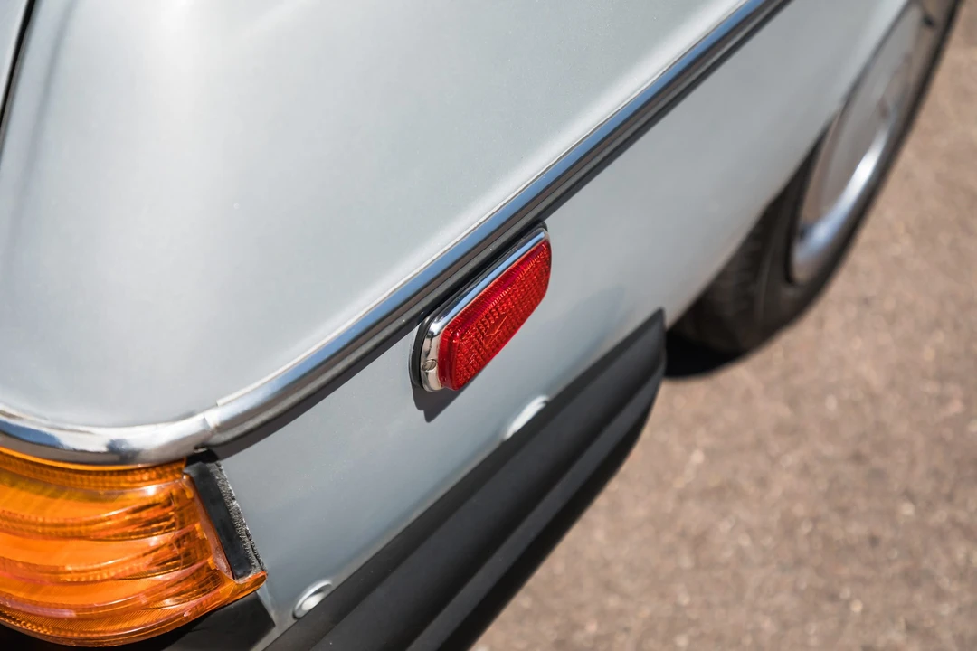 1976 Mercedes-Benz W114 & W115 - Image 30 of 31