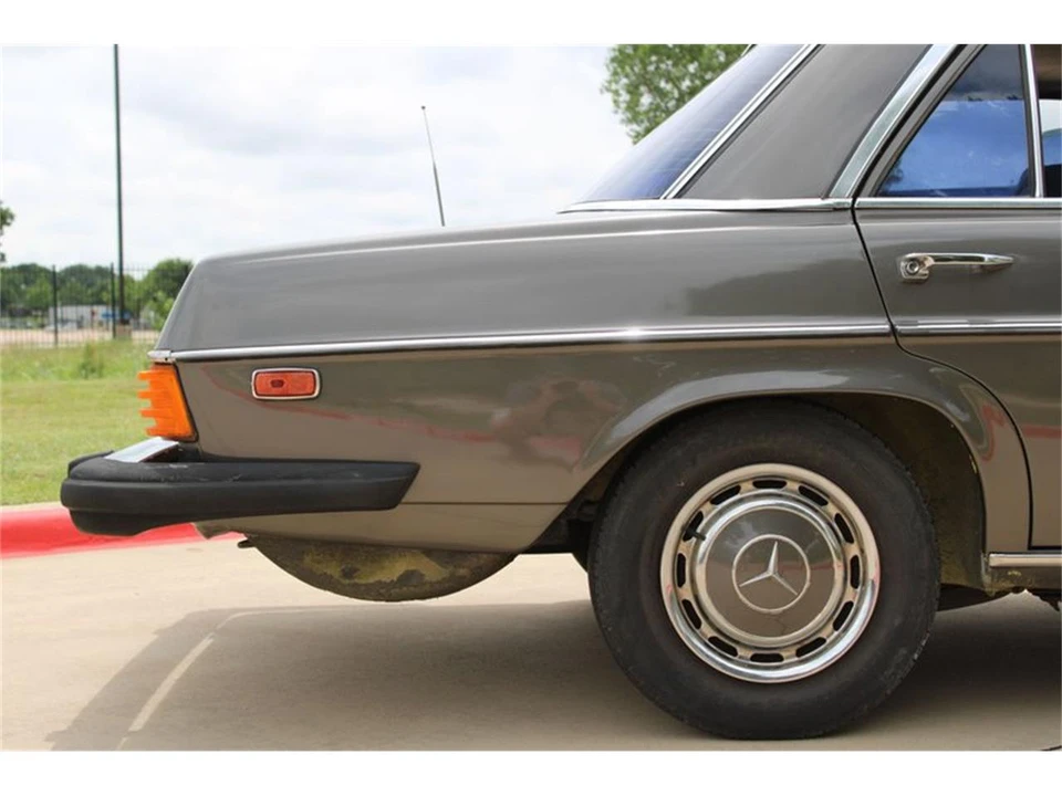 1976 Mercedes-Benz W120 & W121 - Image 31 of 31