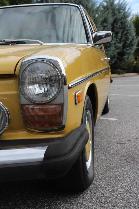 1976 Mercedes-Benz W114 & W115 - Image 23 of 31