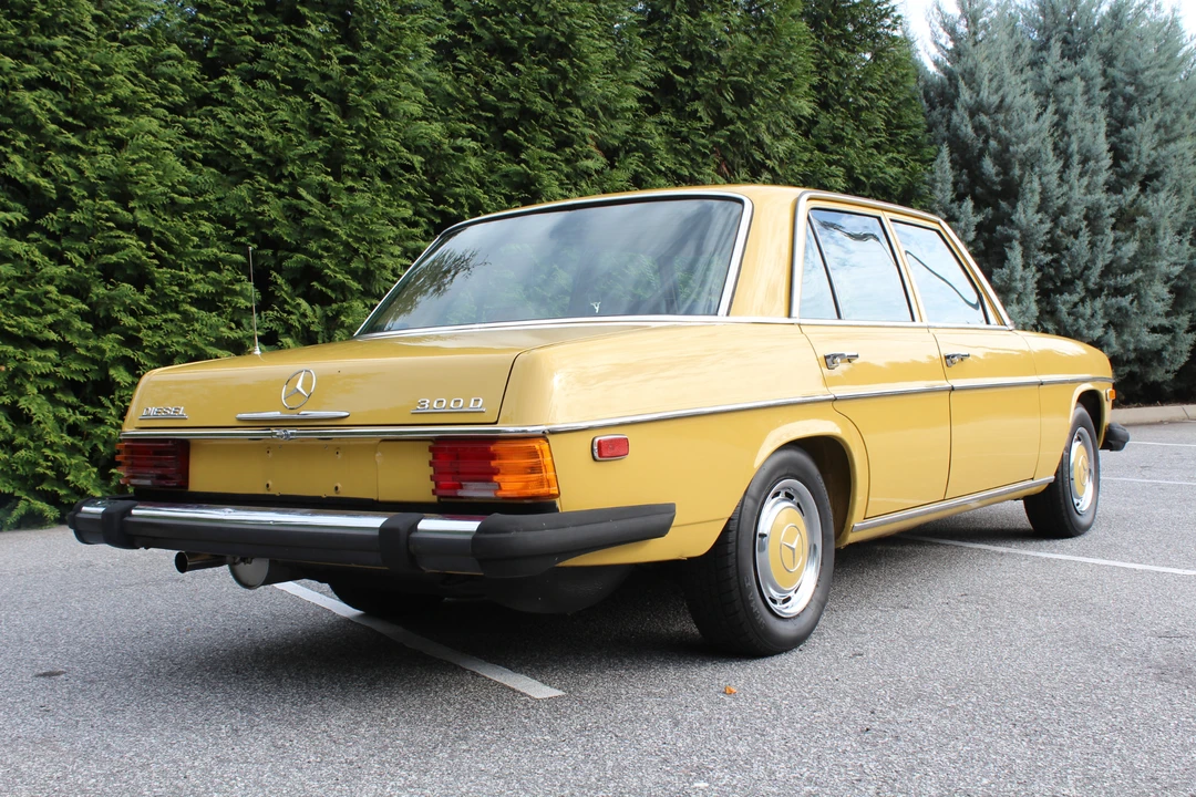 1976 Mercedes-Benz W114 & W115 - Image 5 of 31