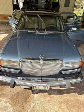 1976 Mercedes-Benz 400 SEL Sedan 4D