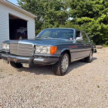 1976 Mercedes-Benz 450 SE