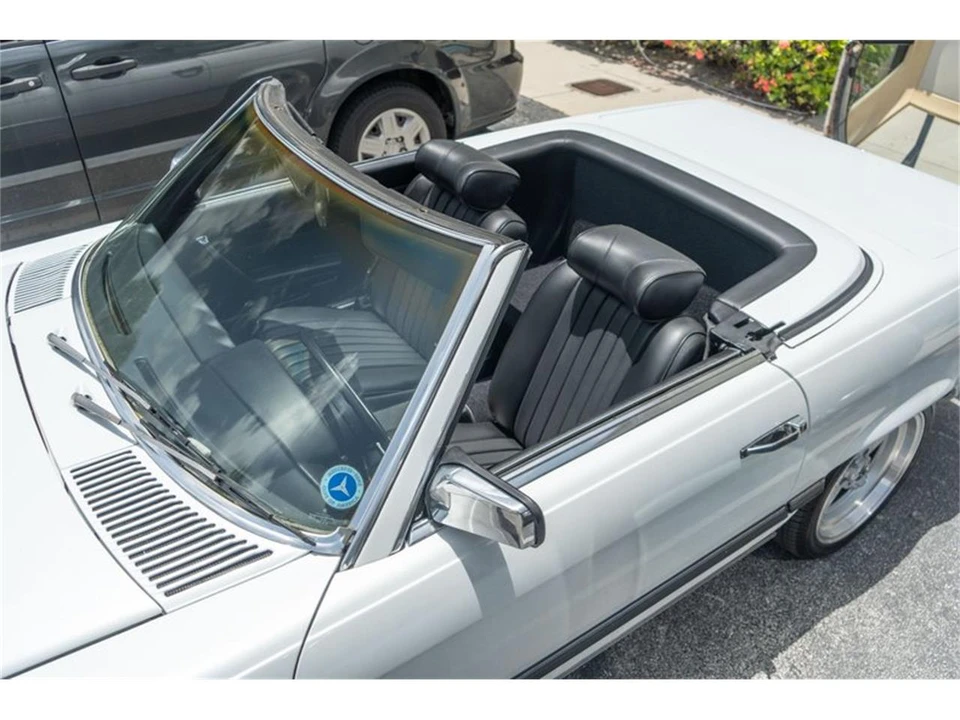 1976 Mercedes-Benz R107 SL-Class - Image 29 of 31