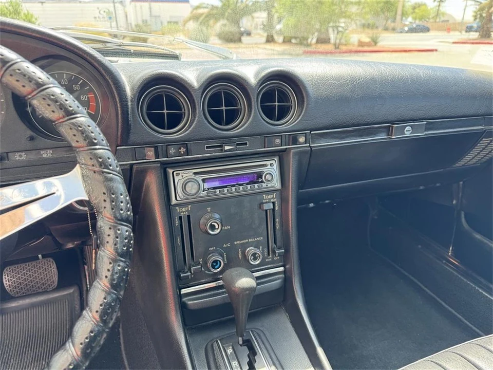 1976 Mercedes-Benz SLK-Class/SLC-Class - Image 15 of 25