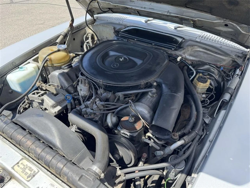 1976 Mercedes-Benz SLK-Class/SLC-Class - Image 24 of 25