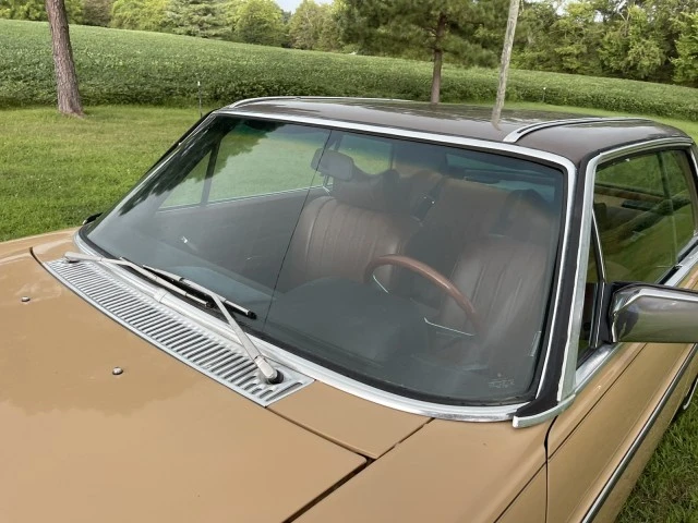 1976 Mercedes-Benz W114 & W115 - Image 17 of 24