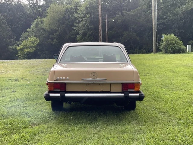 1976 Mercedes-Benz W114 & W115 - Image 9 of 24