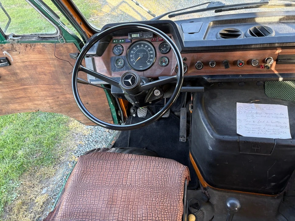 1970 Mercedes-Benz - Image 7 of 30