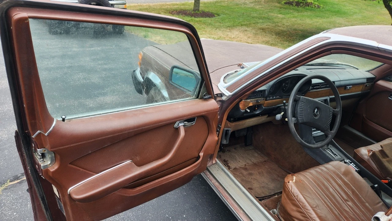 1976 Mercedes-Benz 450SEL - Image 14 of 21