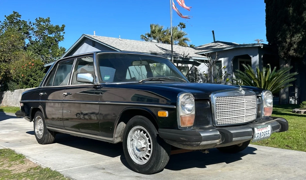 1976 Mercedes-Benz W114 & W115 - Image 8 of 14