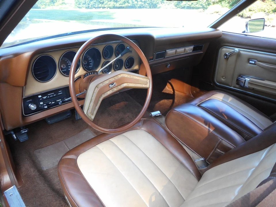 1976 Mercury Cougar 3rd Gen - Image 20 of 21