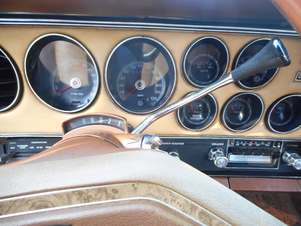 1976 Mercury Cougar 3rd Gen - Image 19 of 21