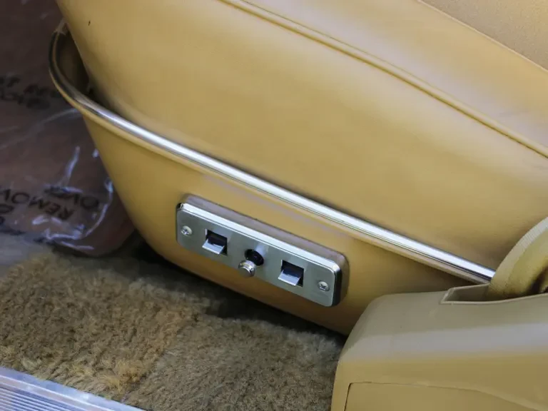 1976 Mercury Cougar 3rd Gen - Image 18 of 26