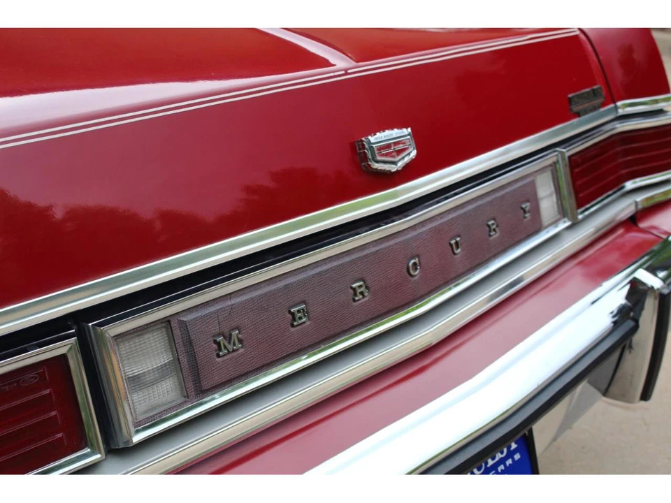 1976 Mercury Grand Marquis - Image 27 of 31