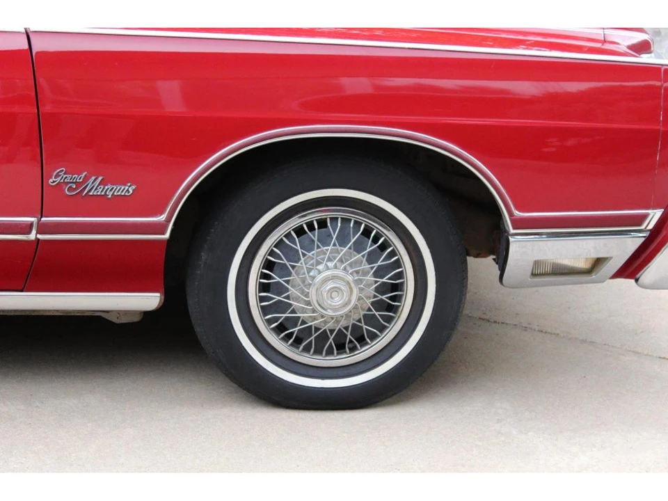 1976 Mercury Grand Marquis - Image 19 of 31