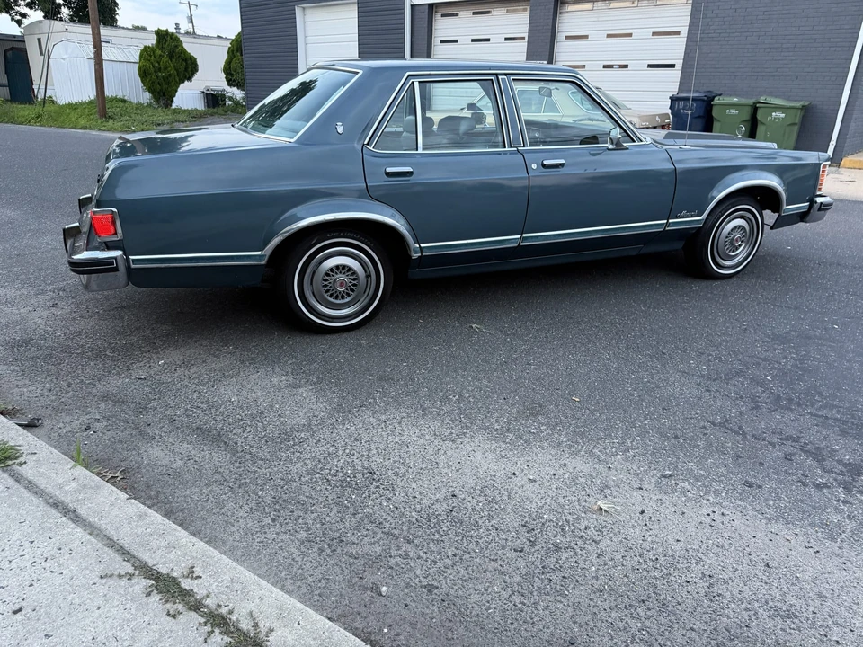 1976 Mercury - Image 15 of 31