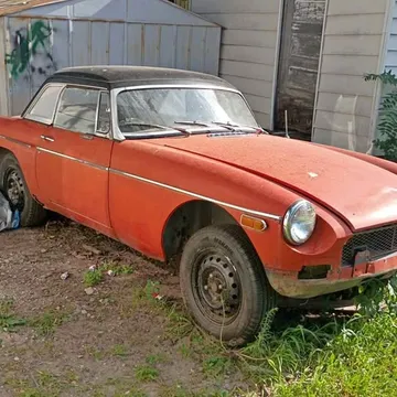 1976 MG B Convertible