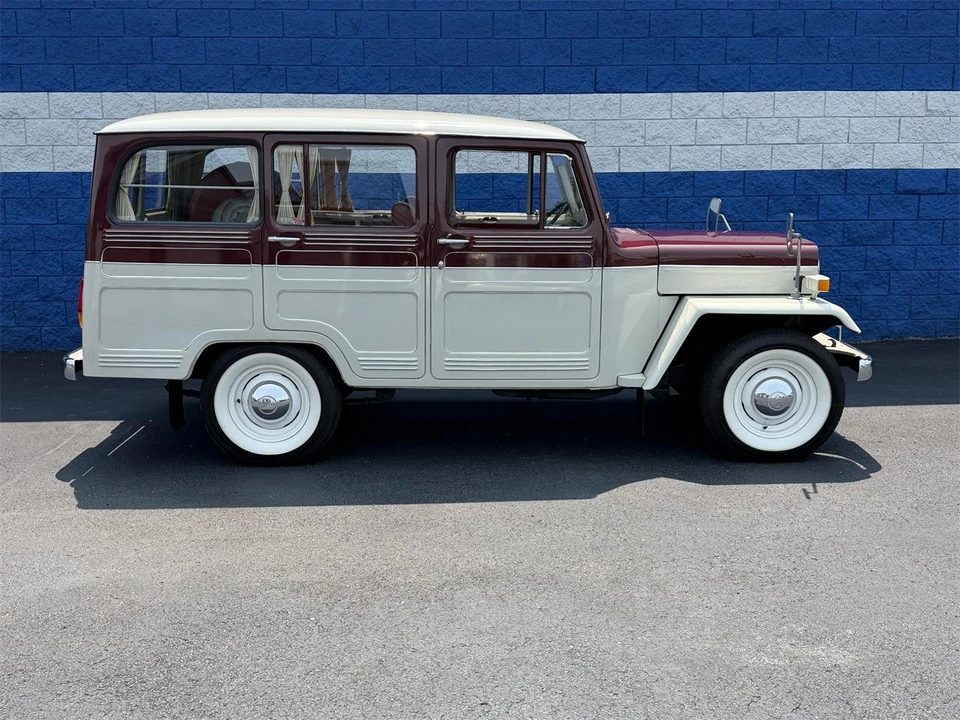 1976 Mitsubishi - Image 2 of 31