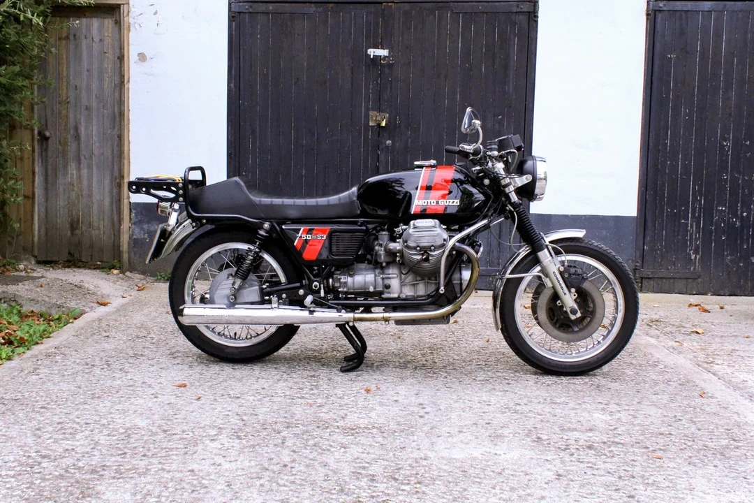 1976 Moto Guzzi Le Mans - Image 11 of 30