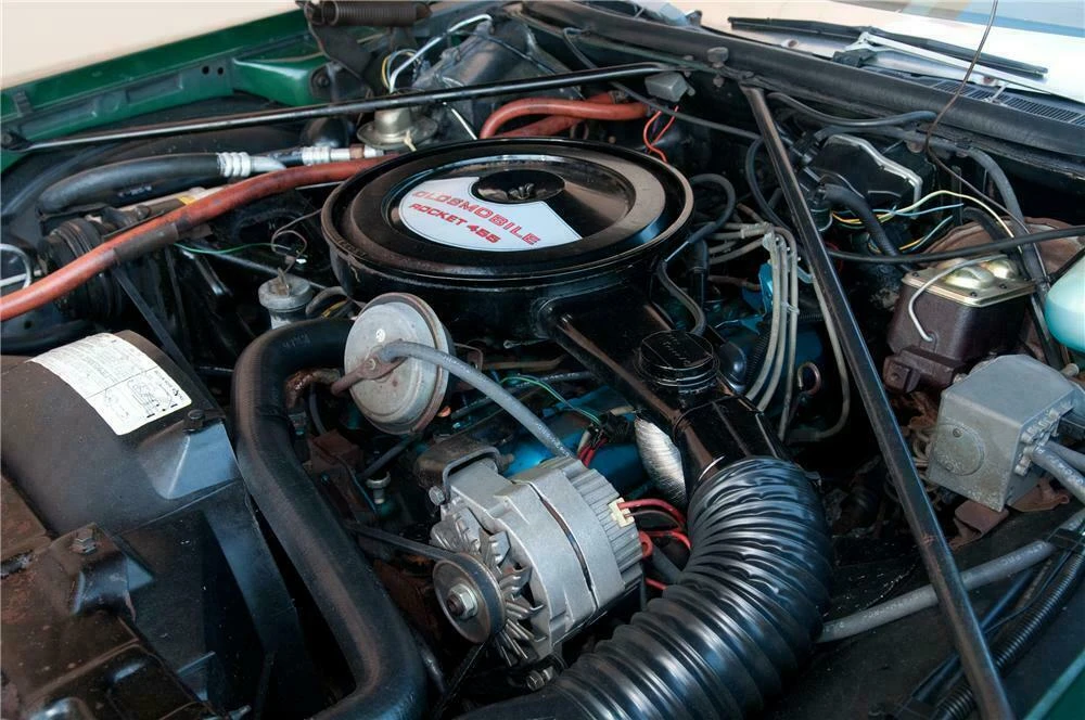 1976 Oldsmobile Custom Cruiser - Image 3 of 5