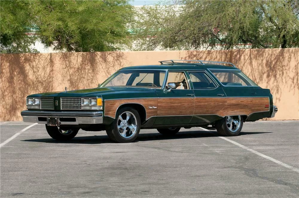 1976 Oldsmobile Custom Cruiser - Image 2 of 5