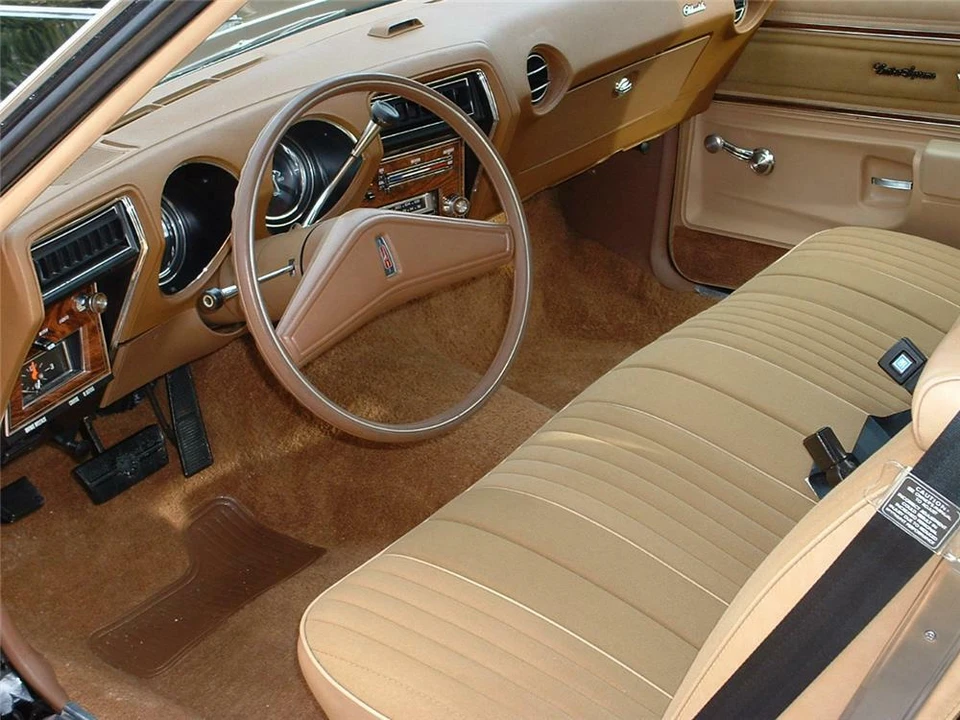 1976 Oldsmobile Cutlass 4th Gen - Image 4 of 5