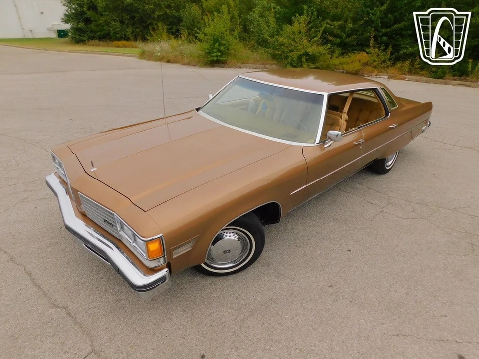 1976 Oldsmobile 98 - Image 11 of 12