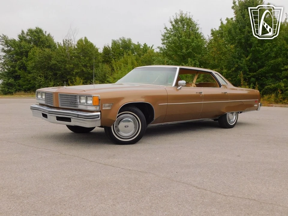 1976 Oldsmobile 98 - Image 10 of 12