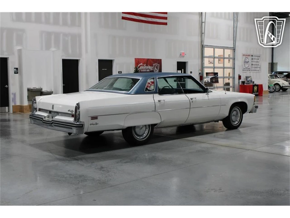 1976 Oldsmobile 98 - Image 10 of 31
