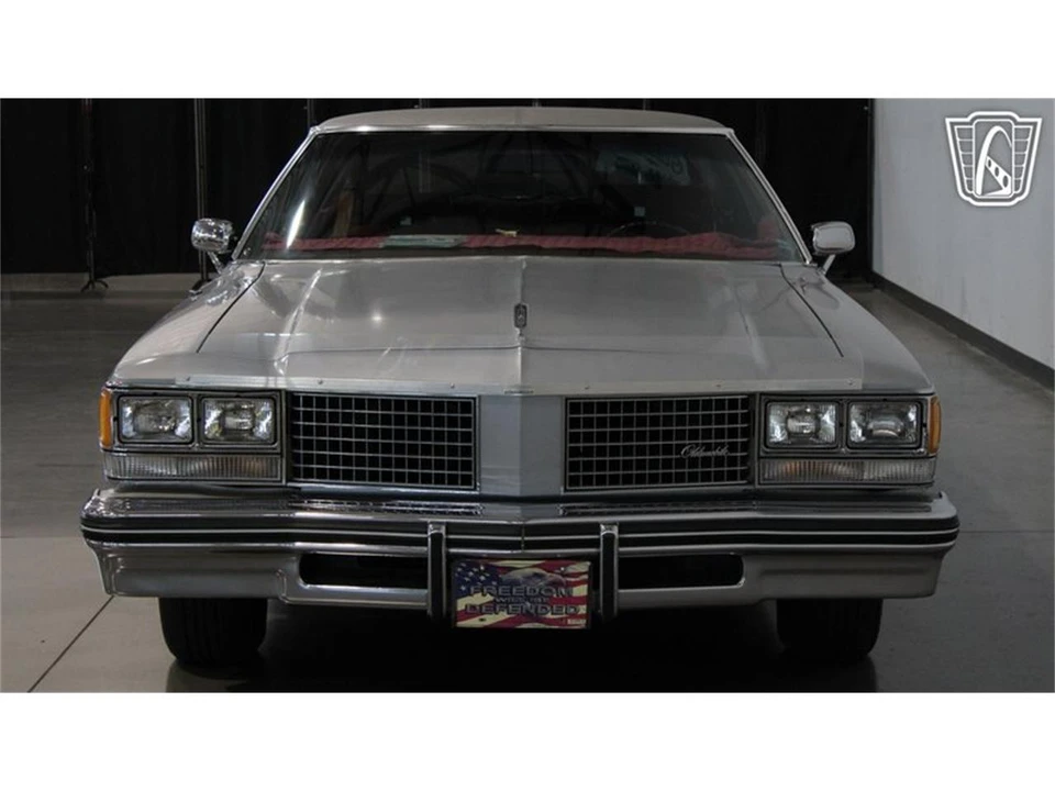 1976 Oldsmobile 98 - Image 16 of 31