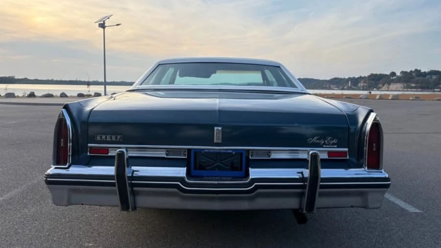 1976 Oldsmobile 98 - Image 3 of 10
