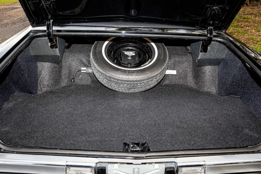 1976 Oldsmobile 98 - Image 11 of 13