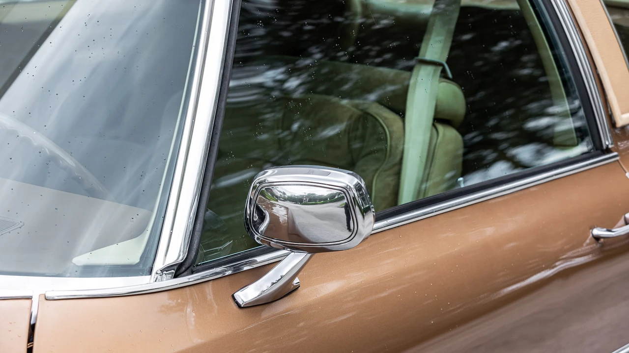 1976 Oldsmobile 98 - Image 16 of 31