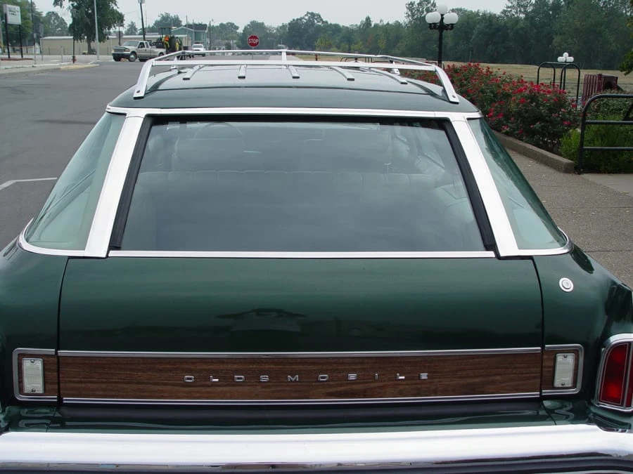 1976 Oldsmobile Custom Cruiser - Image 6 of 7