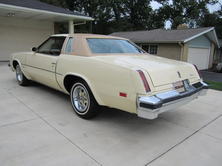 1976 Oldsmobile Cutlass 4th Gen - Image 3 of 8