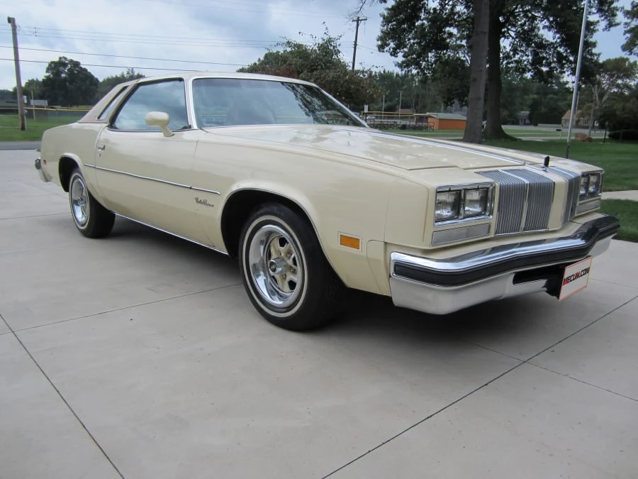 1976 Oldsmobile Cutlass 4th Gen - Image 8 of 8