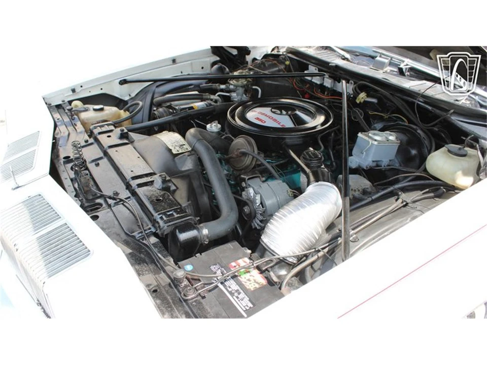 1976 Oldsmobile Cutlass 4th Gen - Image 11 of 31