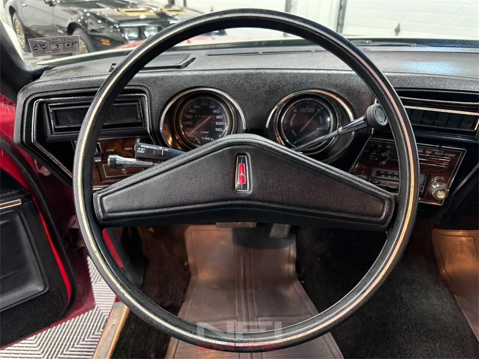 1976 Oldsmobile Cutlass 4th Gen - Image 25 of 31