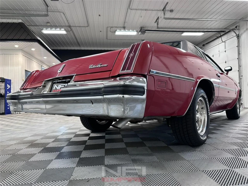 1976 Oldsmobile Cutlass 4th Gen - Image 19 of 31