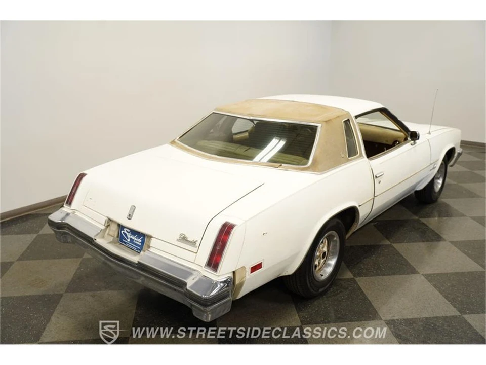 1976 Oldsmobile Cutlass 4th Gen - Image 29 of 31