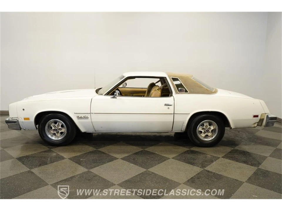 1976 Oldsmobile Cutlass 4th Gen - Image 8 of 31