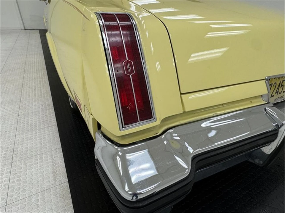 1976 Oldsmobile Cutlass 4th Gen - Image 21 of 31