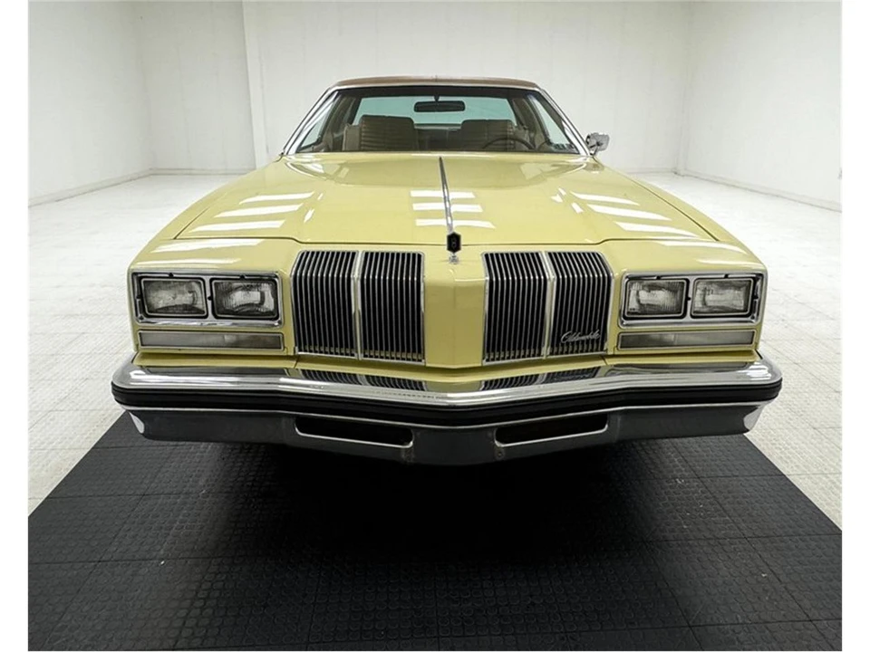 1976 Oldsmobile Cutlass 4th Gen - Image 8 of 31