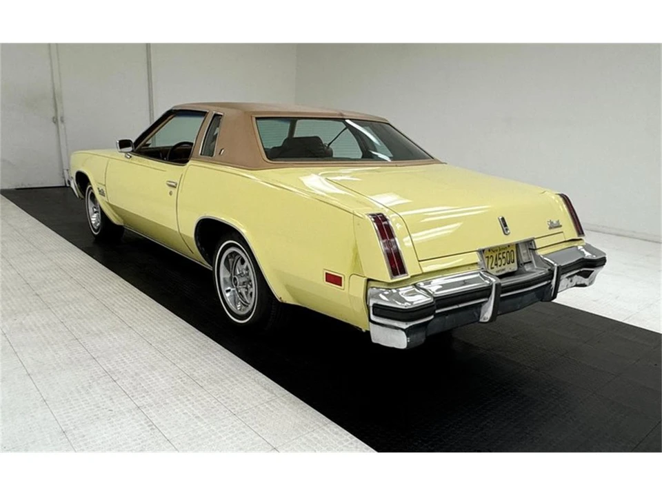 1976 Oldsmobile Cutlass 4th Gen - Image 3 of 31