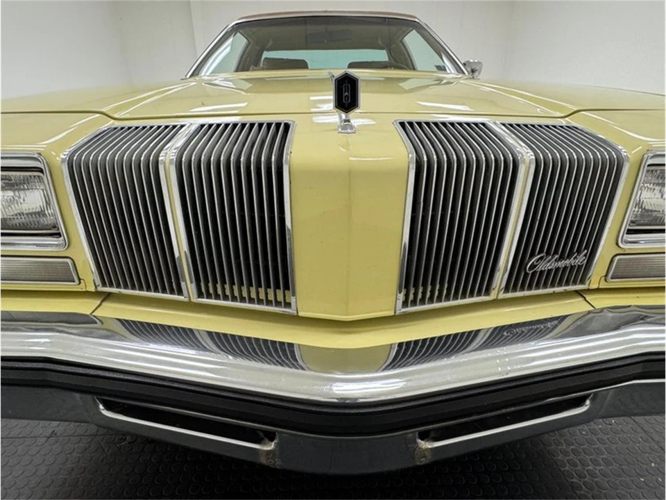 1976 Oldsmobile Cutlass 4th Gen - Image 9 of 31