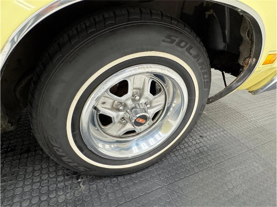 1976 Oldsmobile Cutlass 4th Gen - Image 24 of 31