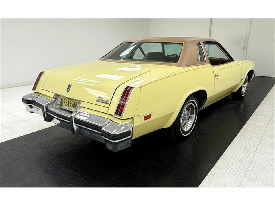 1976 Oldsmobile Cutlass 4th Gen - Image 5 of 31