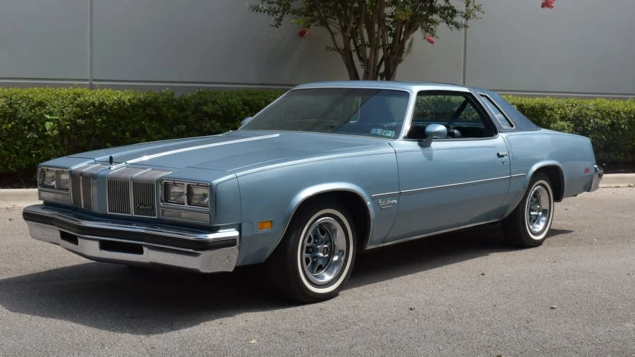 1976 Oldsmobile Cutlass 4th Gen - Image 16 of 30